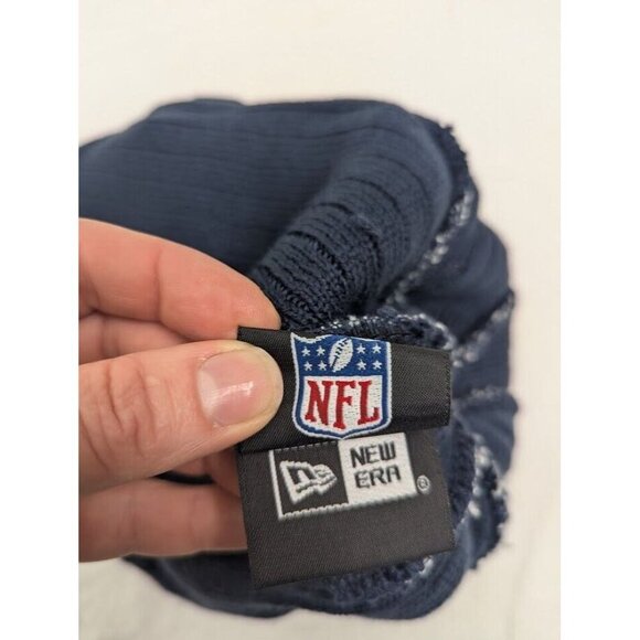 New Era NFL Seattle Seahawks unisex pom pom beanie, navy blue white and green C9 - Picture 4 of 4